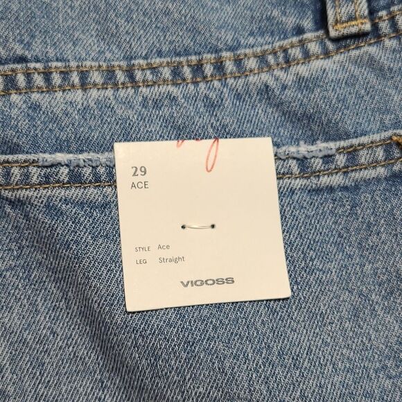 NWT Vigoss Ace Straight Leg Split Hem Jean - Picture 9 of 9